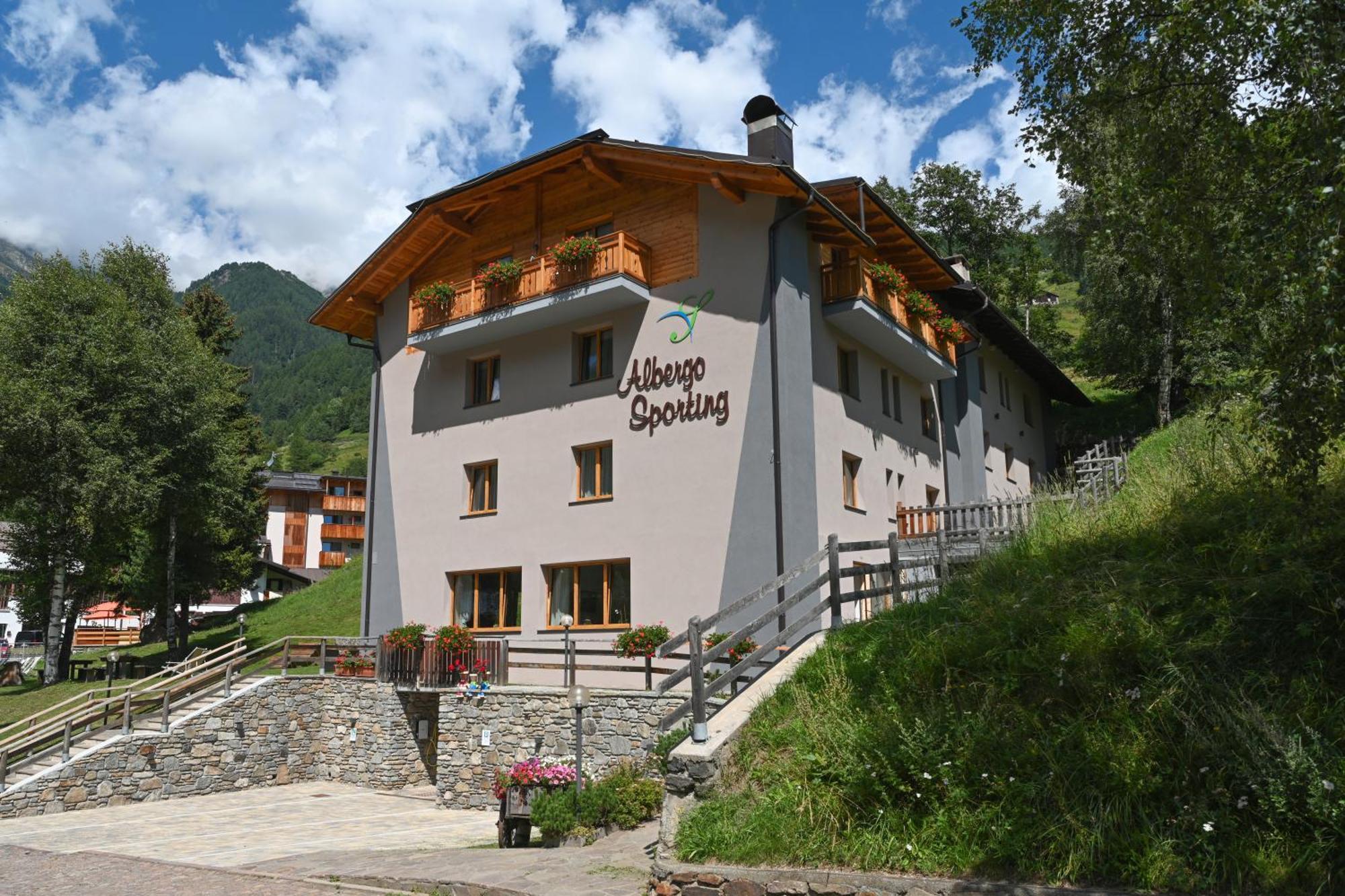 Albergo Sporting Peio Fonti Ngoại thất bức ảnh