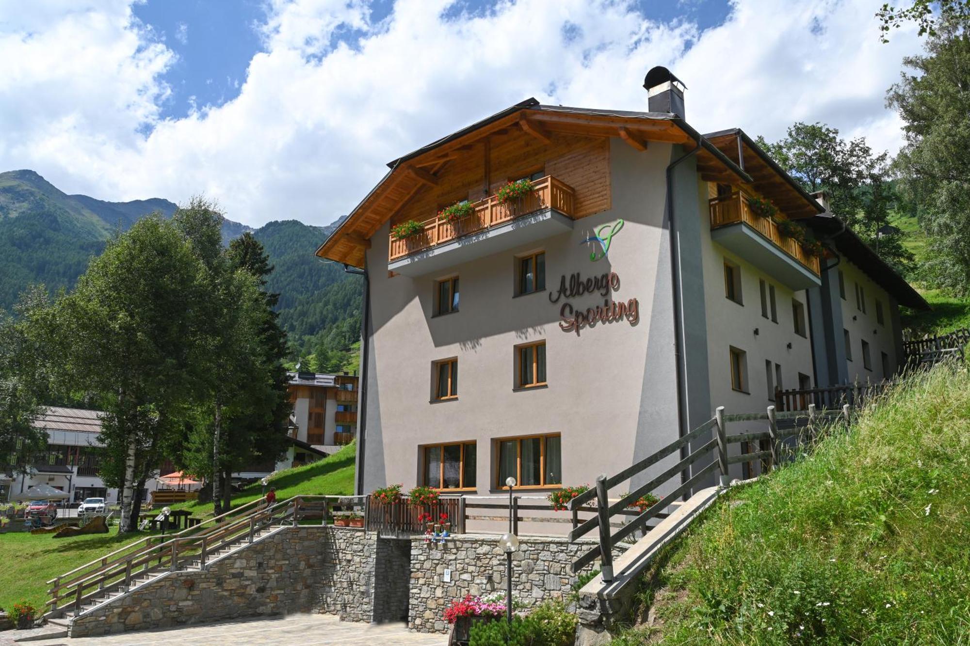 Albergo Sporting Peio Fonti Ngoại thất bức ảnh