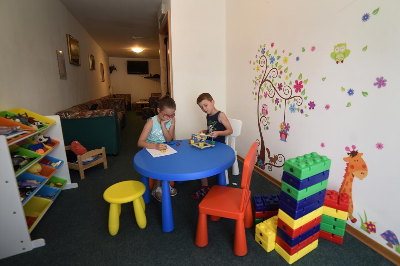 Albergo Sporting Peio Fonti Ngoại thất bức ảnh